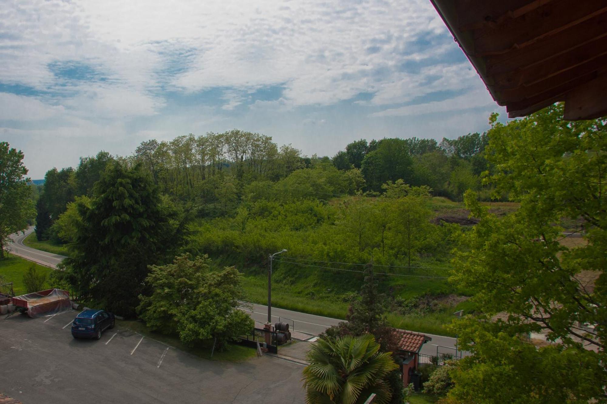 Relais Ca Nova Guest House Bogogno Екстер'єр фото