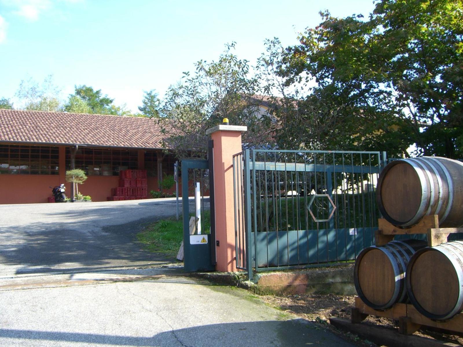 Relais Ca Nova Guest House Bogogno Екстер'єр фото