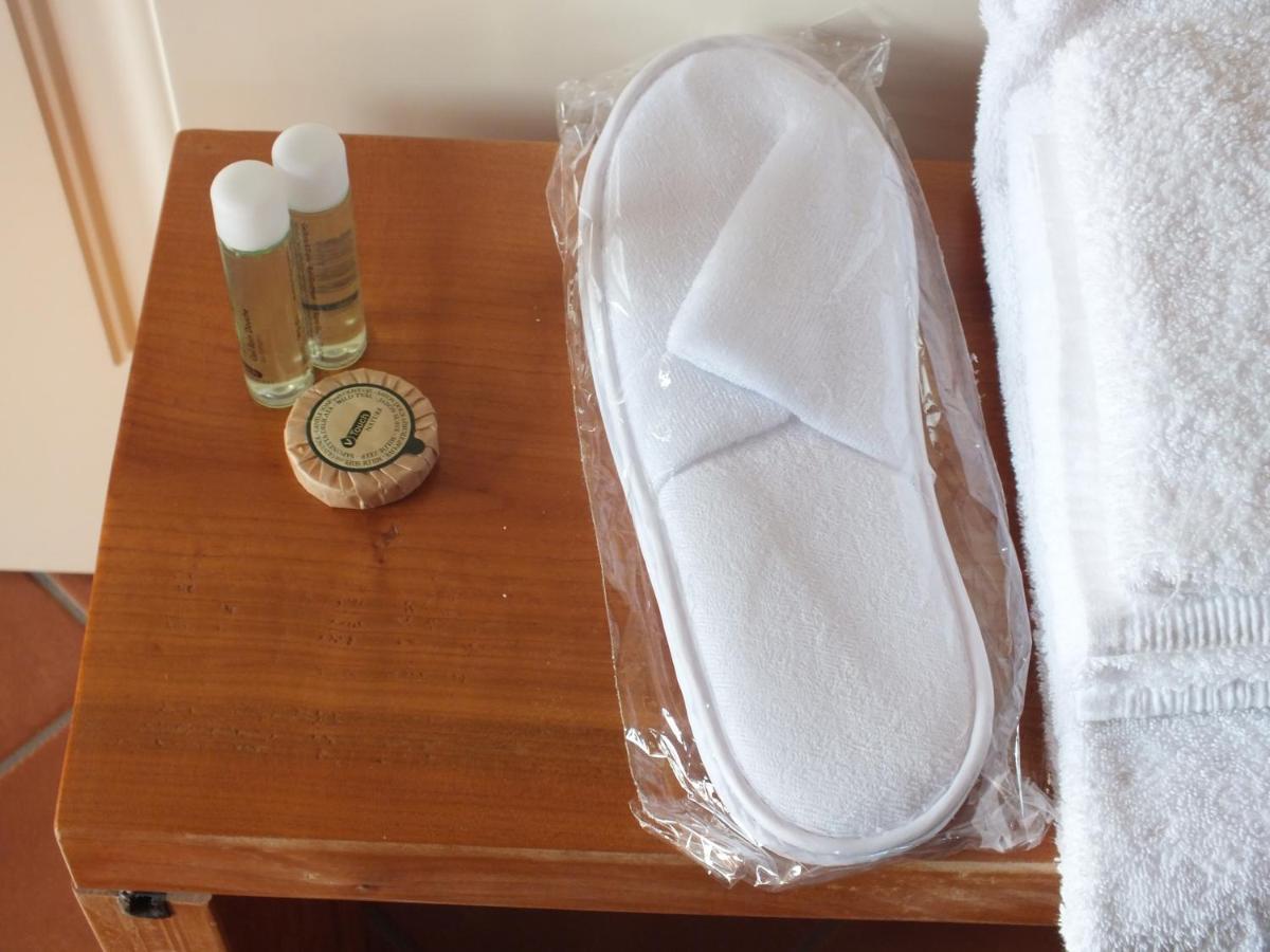 Relais Ca Nova Guest House Bogogno Екстер'єр фото